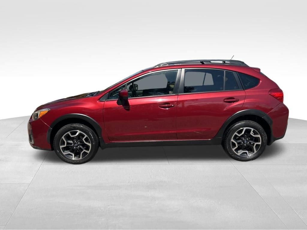 Used 2016 Subaru Crosstrek 2.0i Premium w/ Moonroof Package AWD/4WD image 2