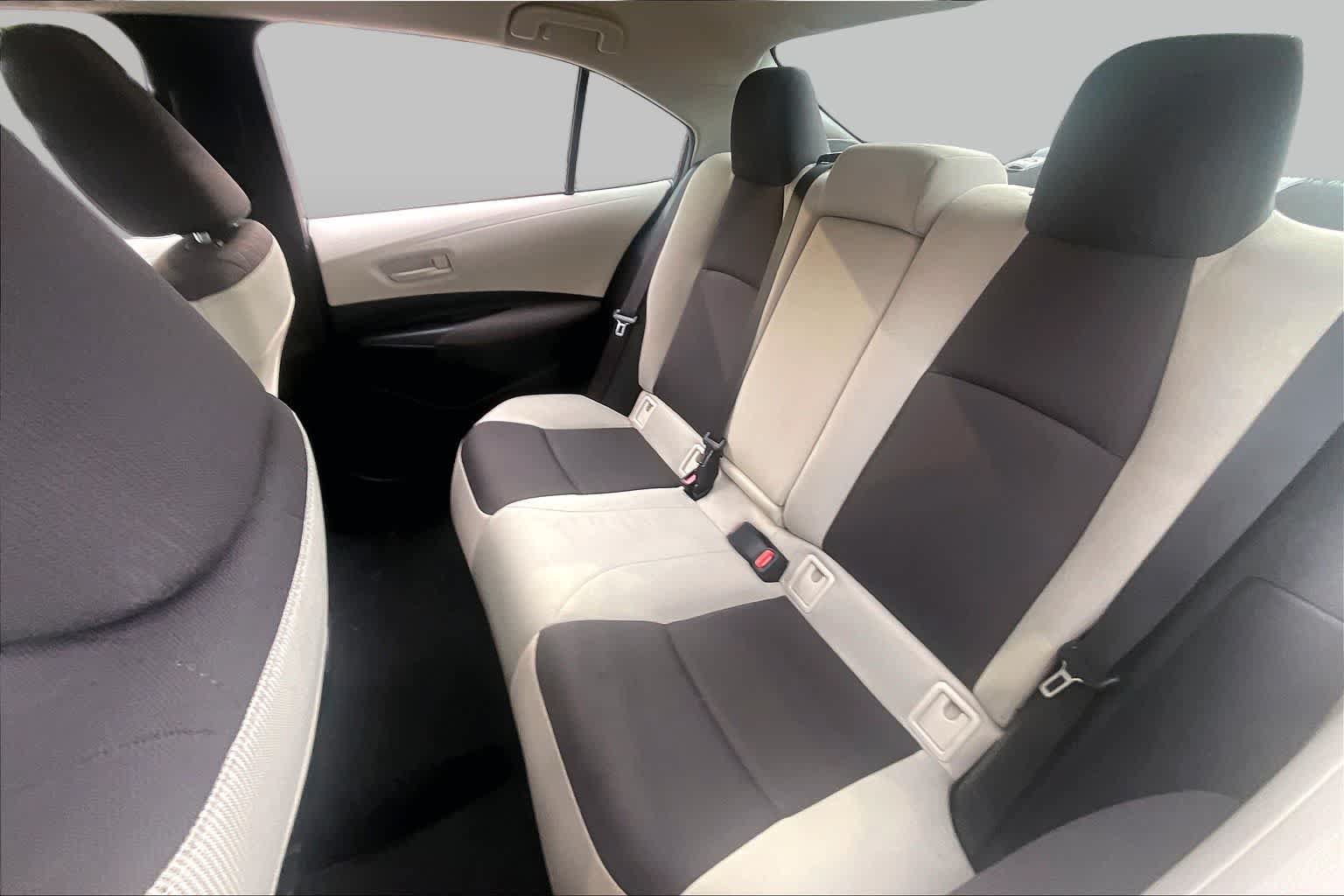 Used 2026 Toyota Corolla LE FWD image 19