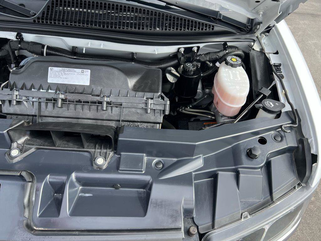 Used 2024 Chevrolet Express 2500 w/ Driver Convenience Package image 39