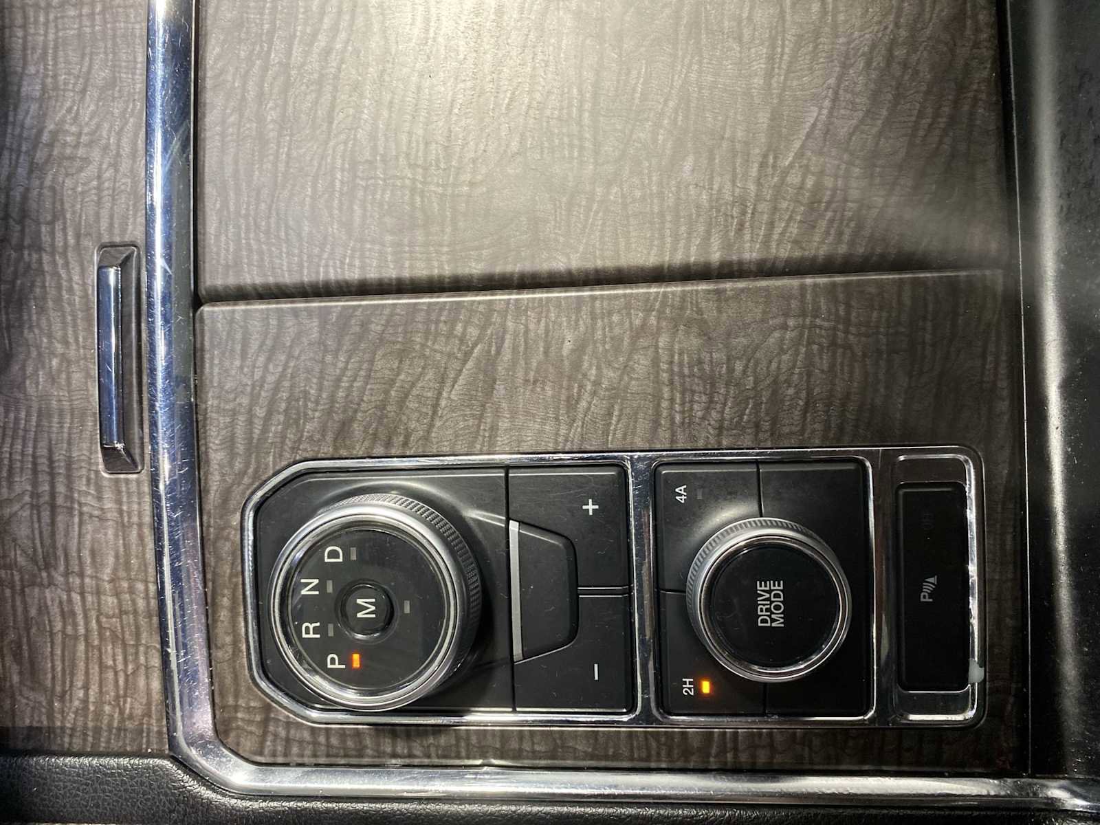 Used 2019 Ford Expedition Limited AWD/4WD image 17