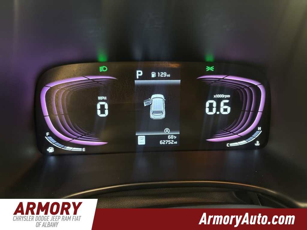 Used 2023 Kia Soul LX w/ LX Technology Package image 13