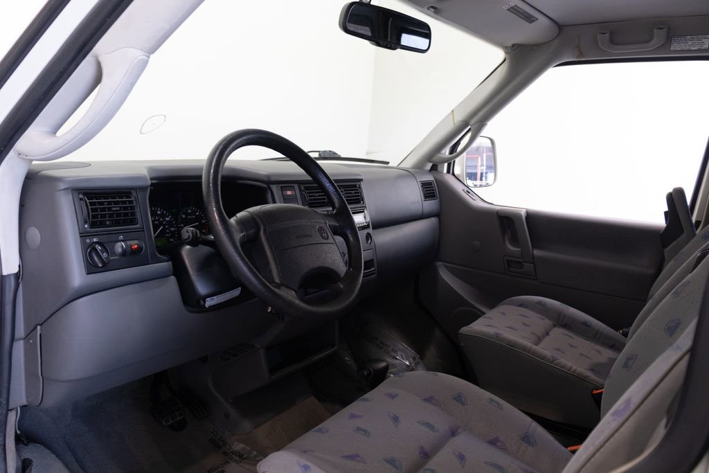 Used 1997 Volkswagen Eurovan Camper FWD image 26