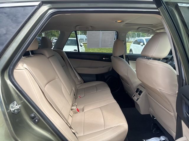 Used 2018 Subaru Outback 2.5i Limited AWD/4WD image 13