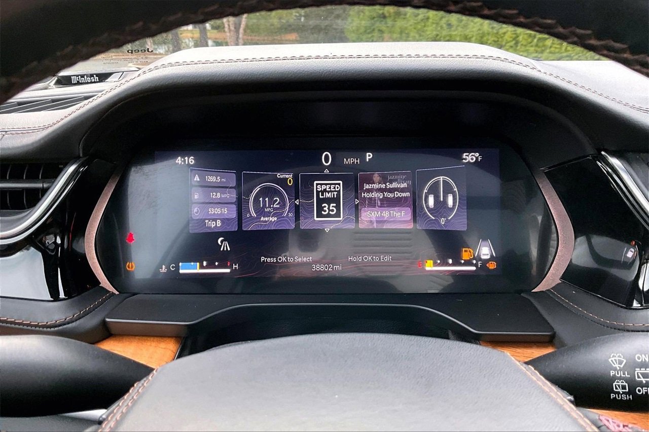 Certified 2022 Jeep Grand Cherokee Summit image 9