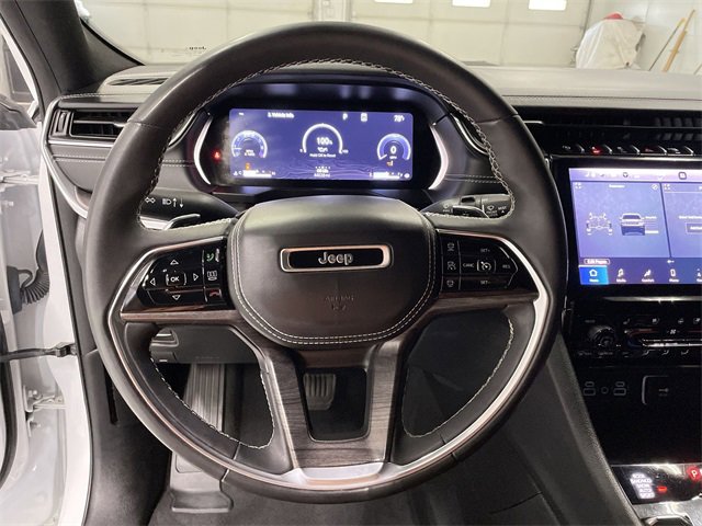 Used 2023 Jeep Grand Cherokee L Overland w/ Luxury Tech Group IV image 32