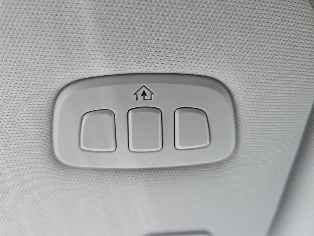 New 2026 Lincoln Nautilus Reserve AWD/4WD image 22