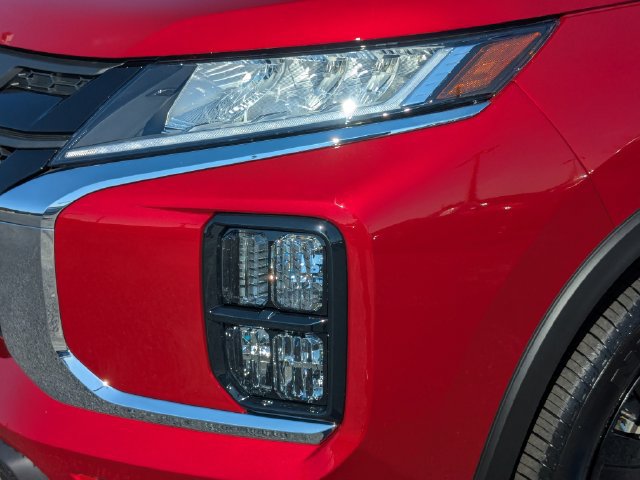 New 2026 Mitsubishi Outlander Sport LE AWD/4WD image 10