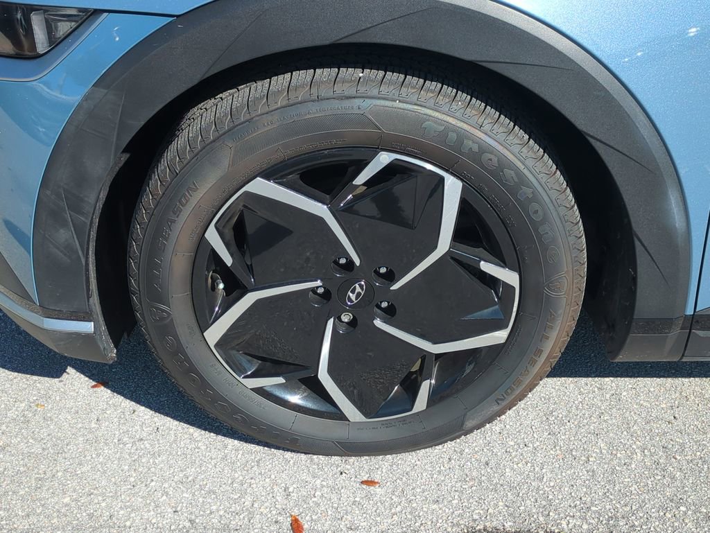 Used 2022 Hyundai Ioniq 5 SE w/ Cargo Package image 12