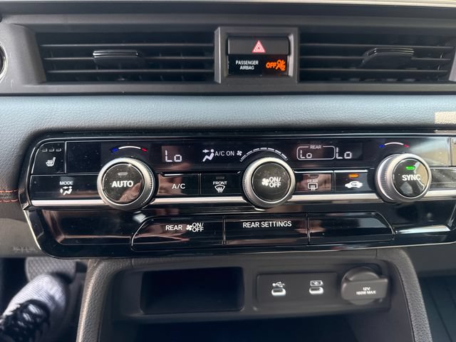 New 2026 Honda Pilot Sport image 15