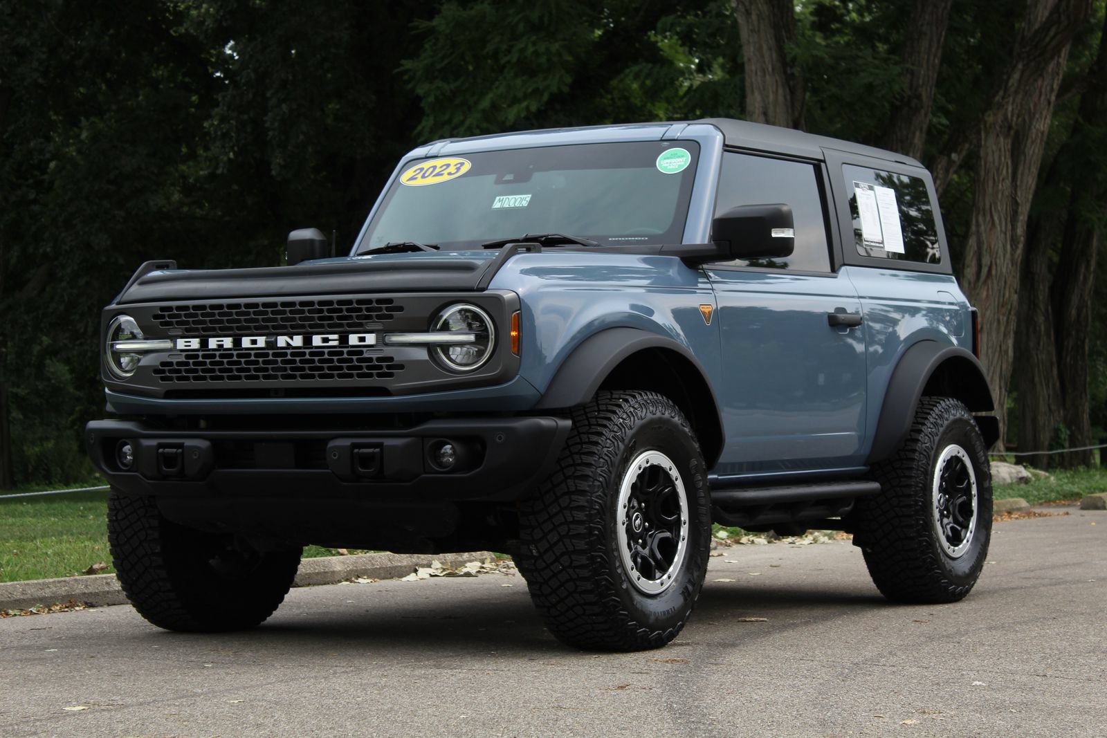 Used 2023 Ford Bronco Badlands AWD/4WD image 4