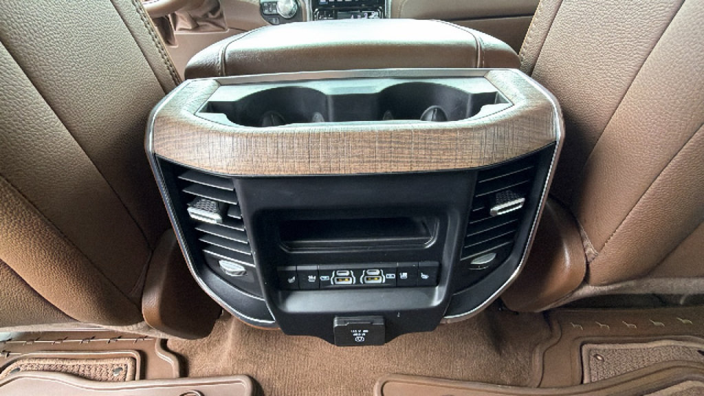 Used 2024 RAM 1500 Limited AWD/4WD image 25