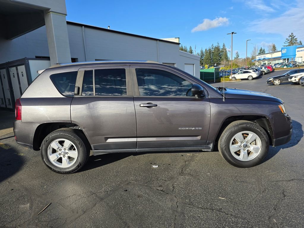 Used 2014 Jeep Compass Sport w/ Power Value Group image 3
