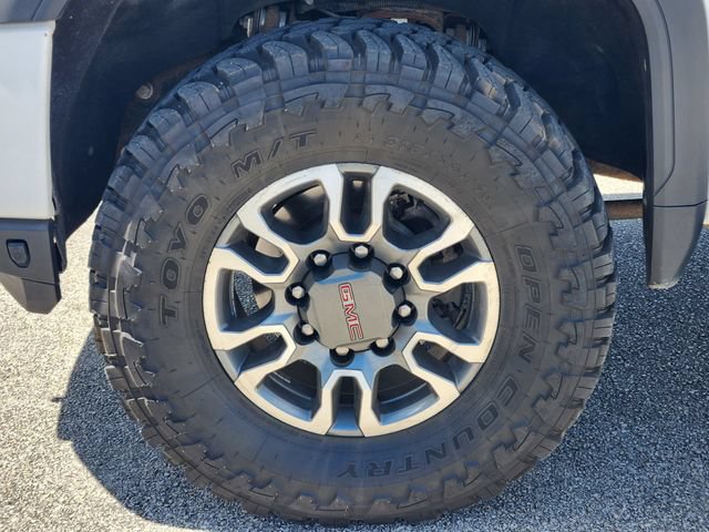 Used 2022 GMC Sierra 2500 AT4 w/ Gooseneck/5TH Wheel Package AWD/4WD image 8