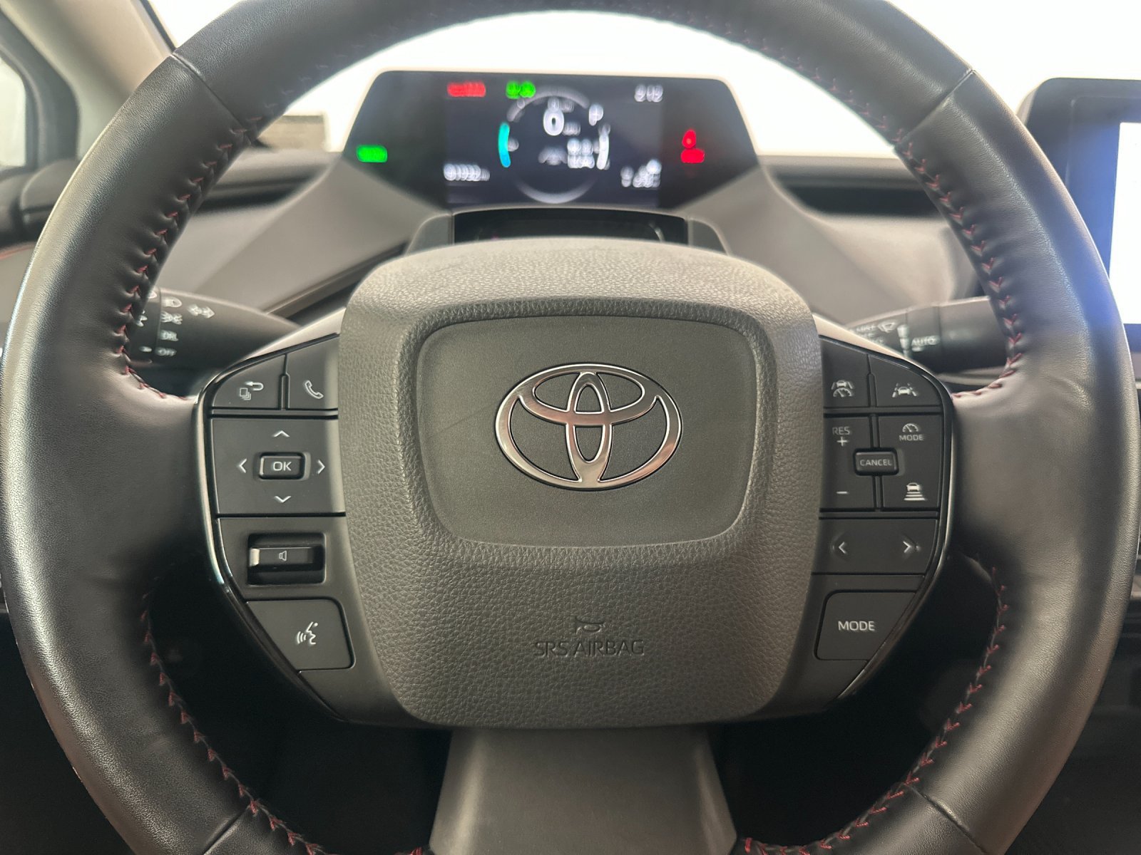 Used 2023 Toyota Prius Prime FWD image 22