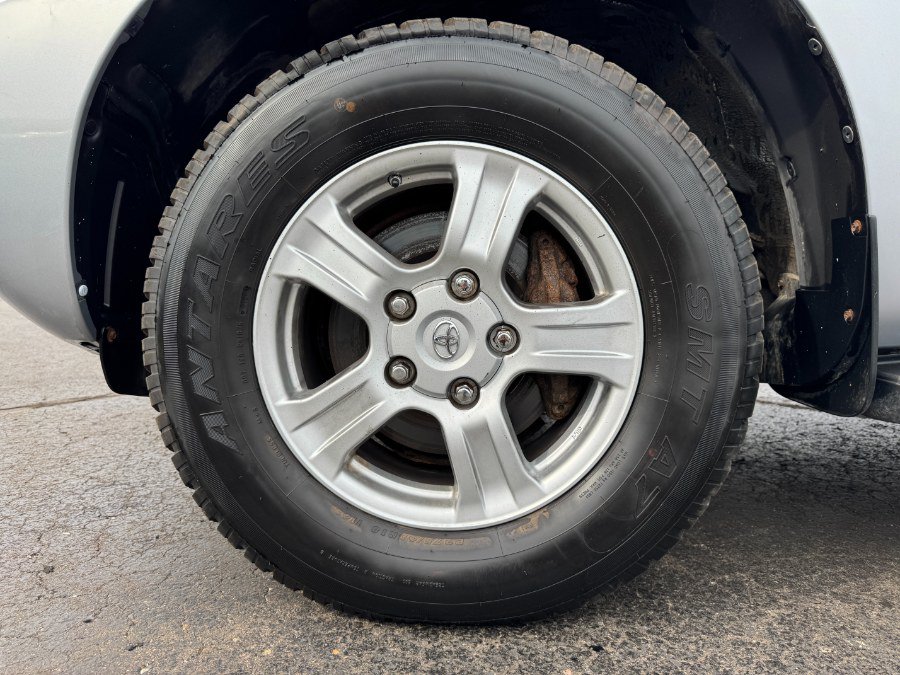 Used 2014 Toyota Sequoia SR5 AWD/4WD image 13