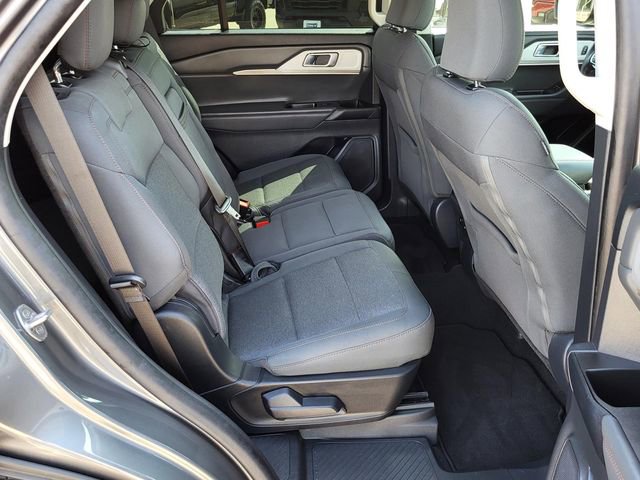 Used 2025 Ford Explorer Active image 26