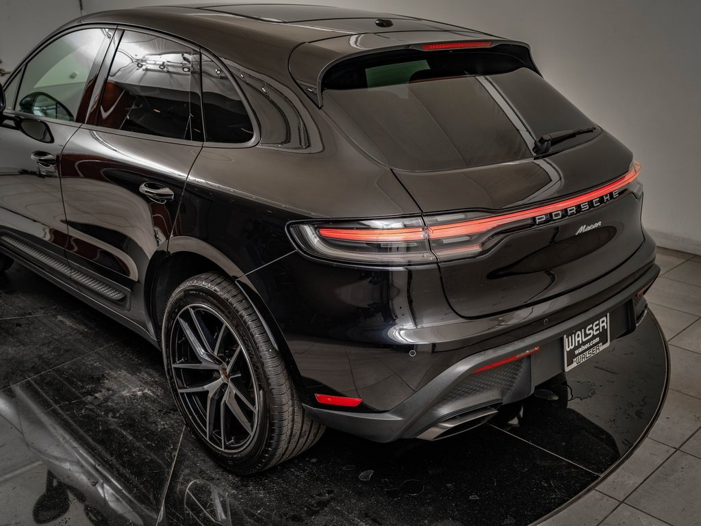 Certified 2024 Porsche Macan image 23