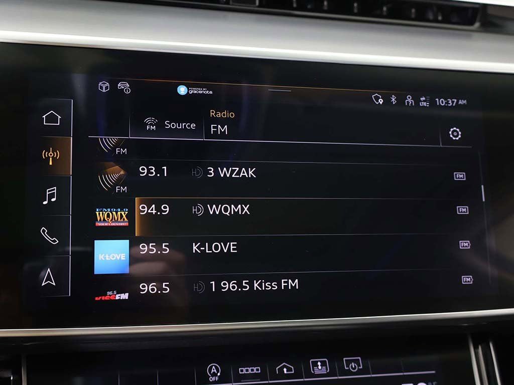 Used 2023 Audi S8 w/ S8 Black Optic Plus Package image 52