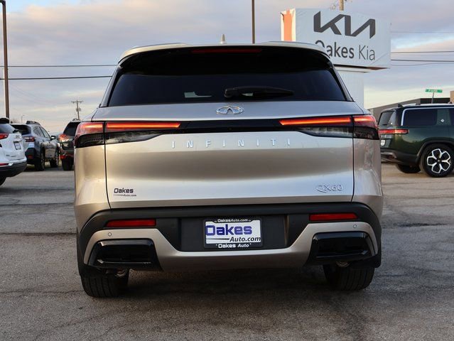 Used 2025 INFINITI QX60 Luxe image 7