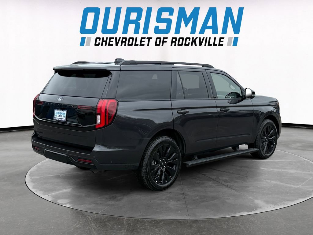 Used 2025 Ford Expedition Platinum w/ Stealth Appearance Package AWD/4WD image 6