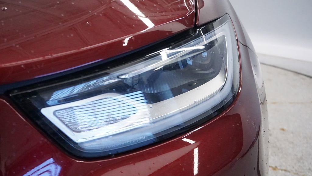 Used 2023 Chrysler Pacifica Limited image 12