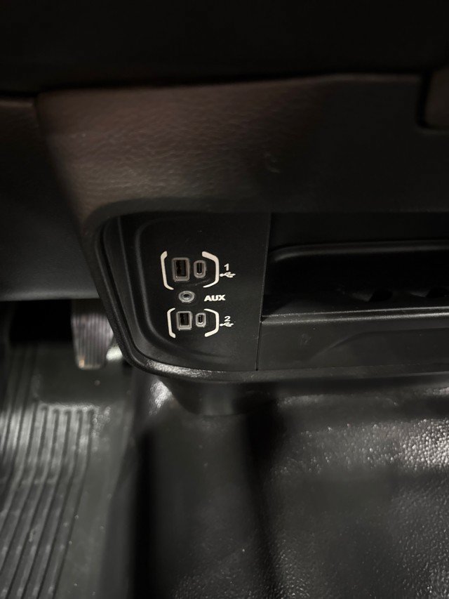 Used 2022 RAM 5500 Tradesman w/ Safety Group AWD/4WD image 22