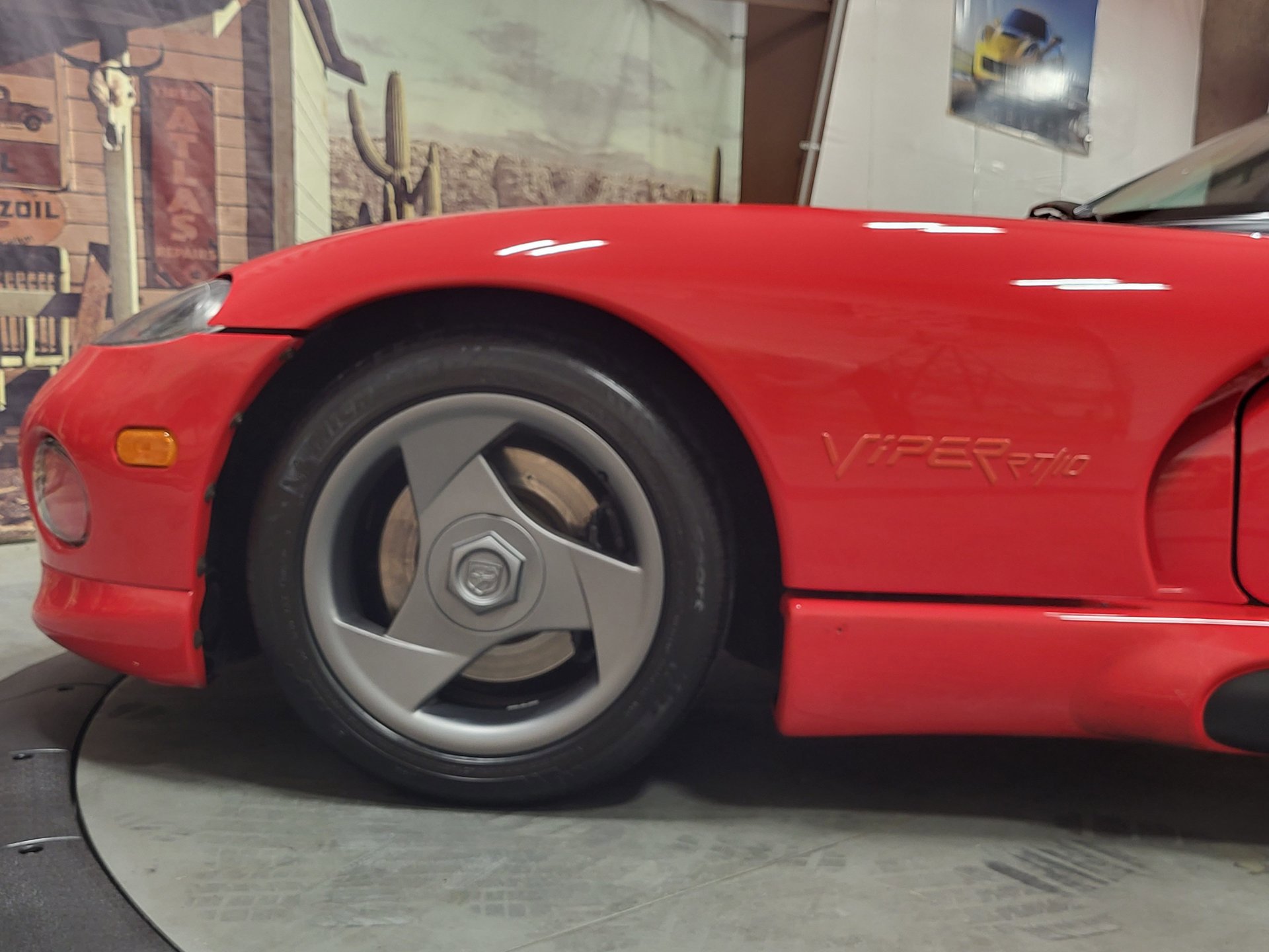 Used 1994 Dodge Viper RT/10 image 8