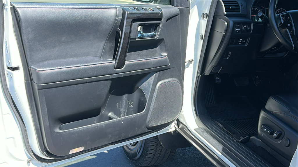 Used 2023 Toyota 4Runner TRD Off-Road Premium image 23