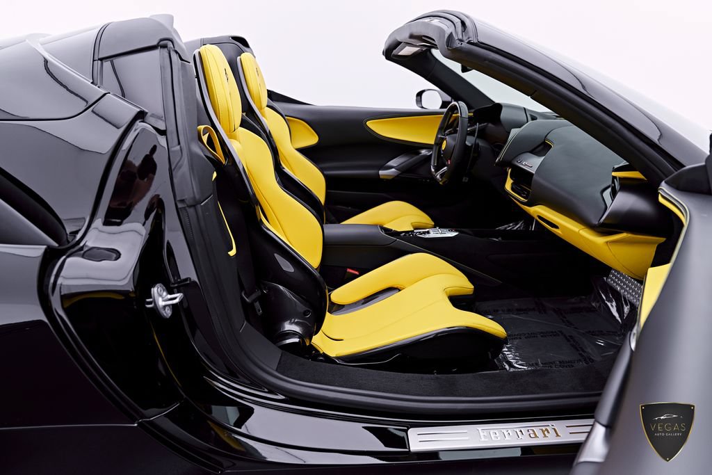 Used 2024 Ferrari SF90 Spider AWD/4WD image 47