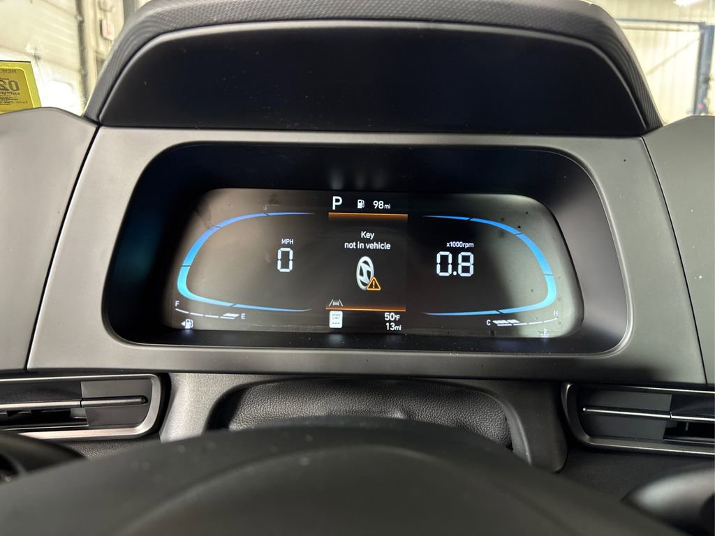 New 2026 Hyundai Elantra Sport FWD image 21