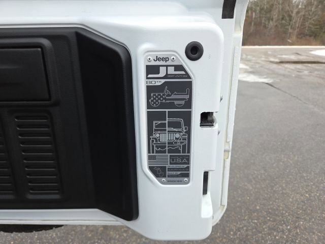 Used 2021 Jeep Wrangler Unlimited Sahara image 48