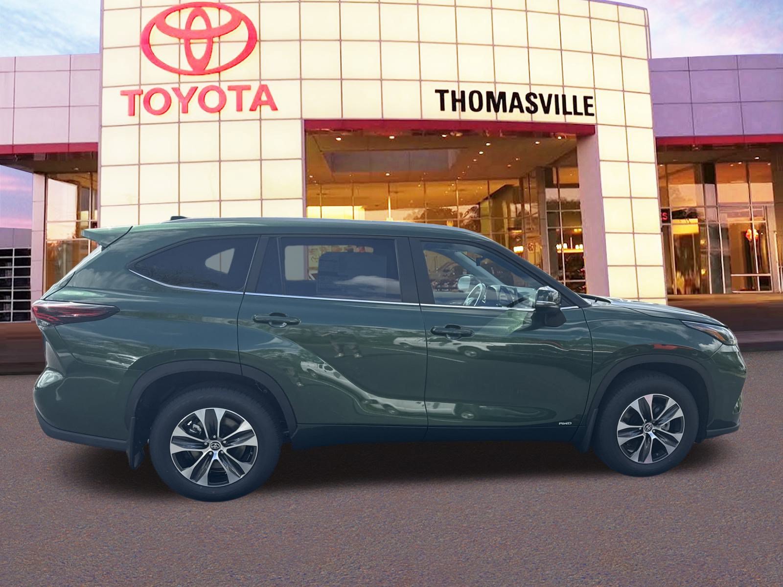 New 2025 Toyota Highlander XLE AWD/4WD image 4