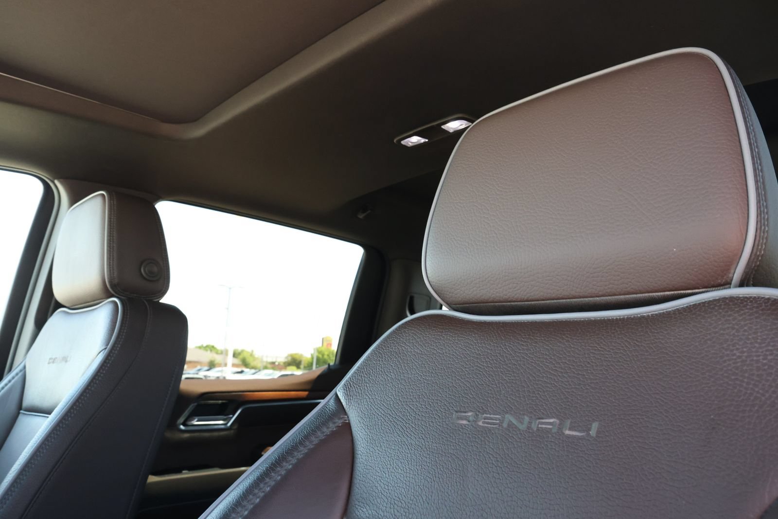 Used 2024 GMC Sierra 1500 Denali RWD image 16
