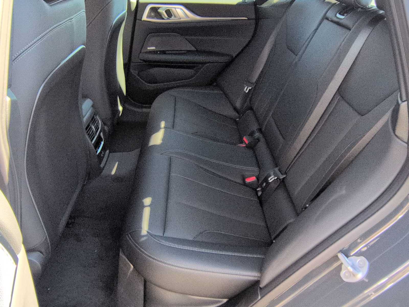 Used 2026 BMW i4 xDrive40i w/ Premium Package AWD/4WD image 21