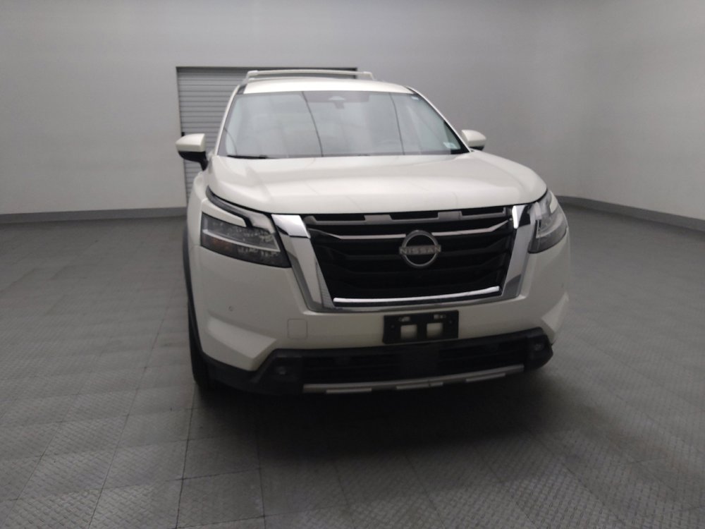 Used 2022 Nissan Pathfinder SL image 14