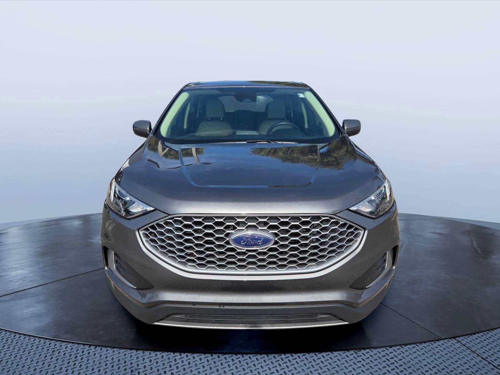 Used 2024 Ford Edge SEL AWD/4WD image 15