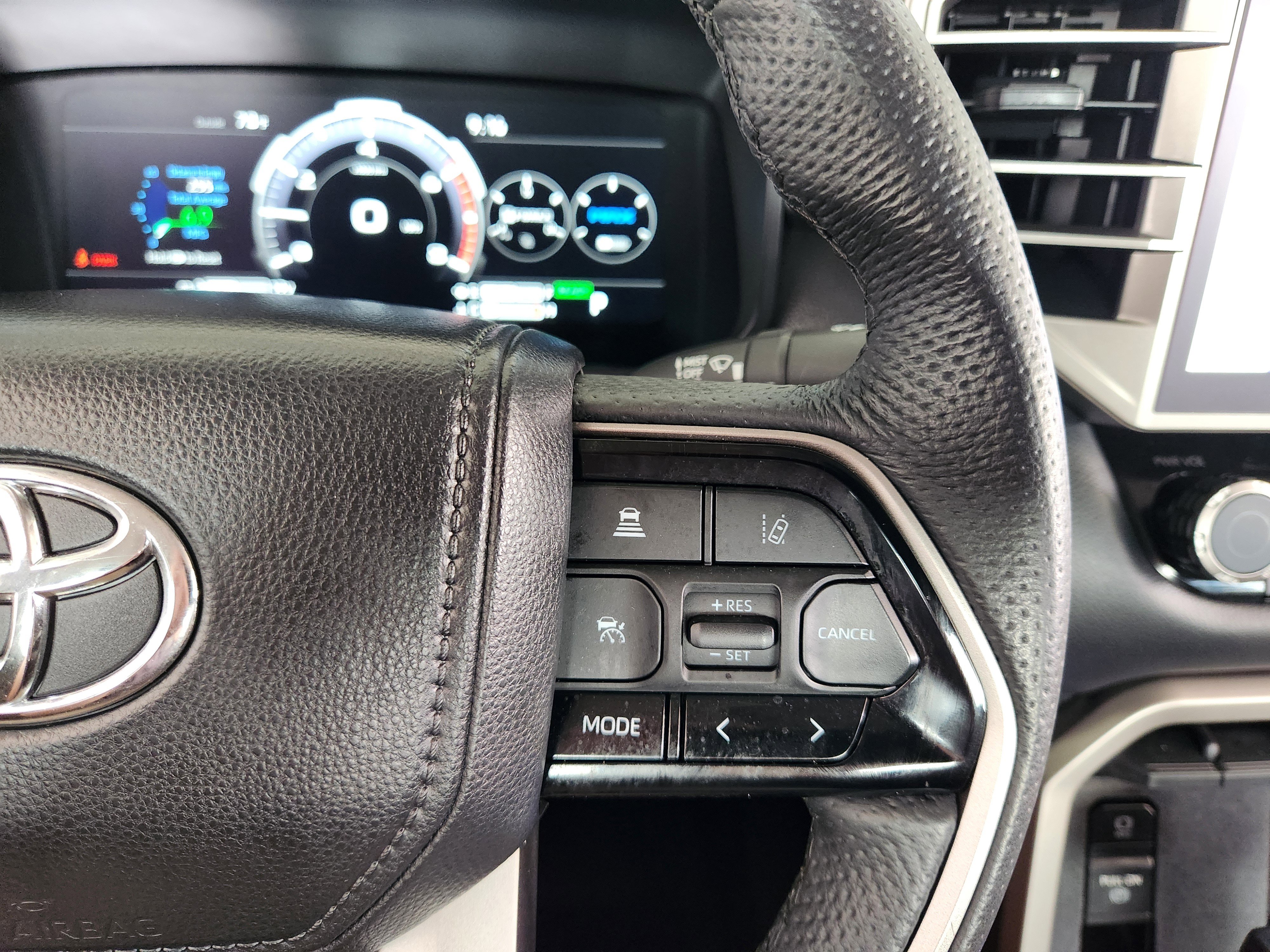 Used 2024 Toyota Tundra Limited w/ Power Package image 31