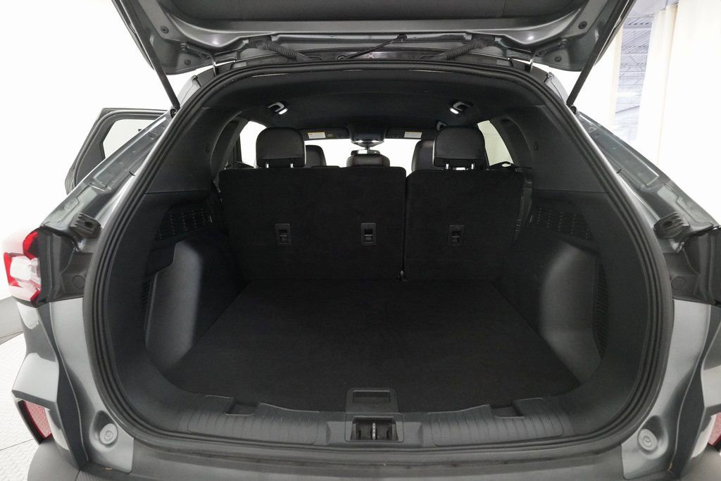 Used 2025 Ford Escape ST-Line image 10