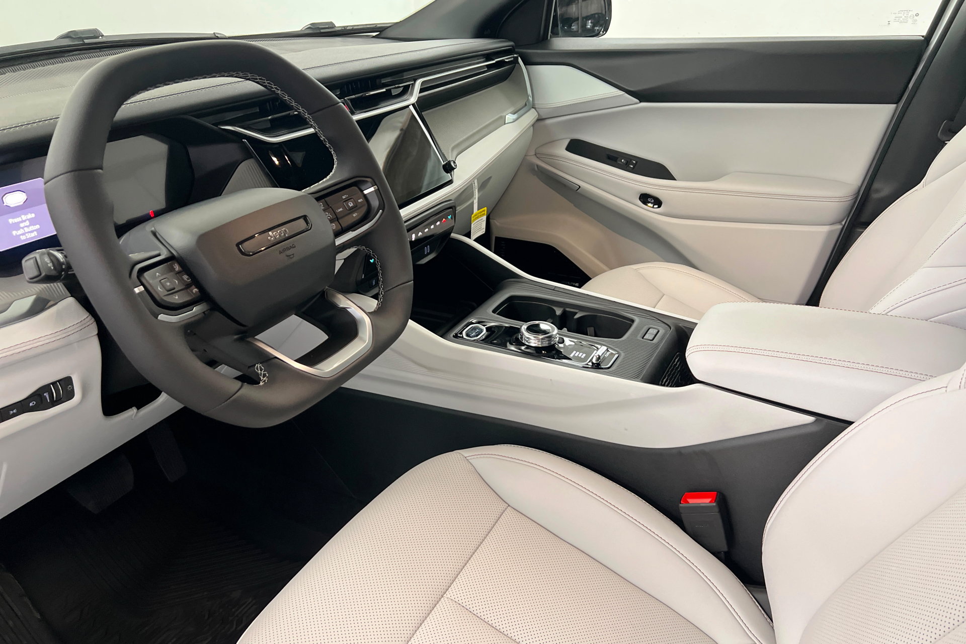 New 2026 Jeep Cherokee Limited AWD/4WD image 15