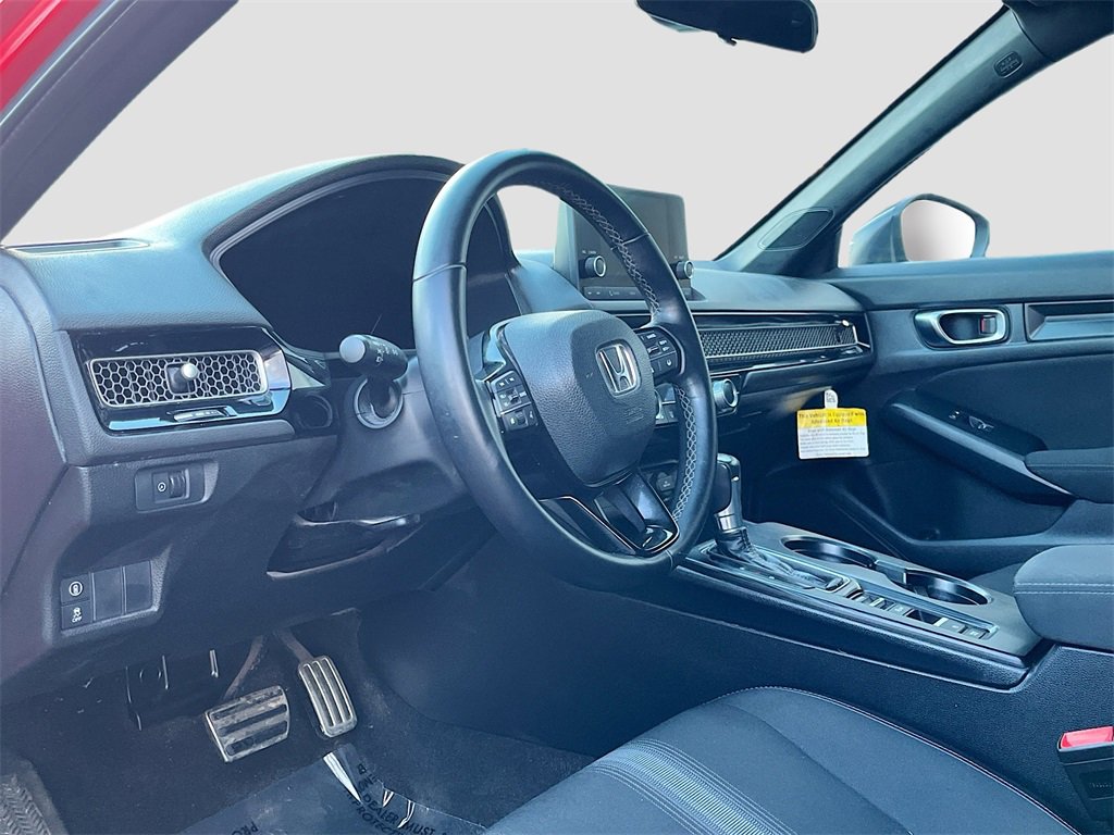 Used 2023 Honda Civic Sport image 9