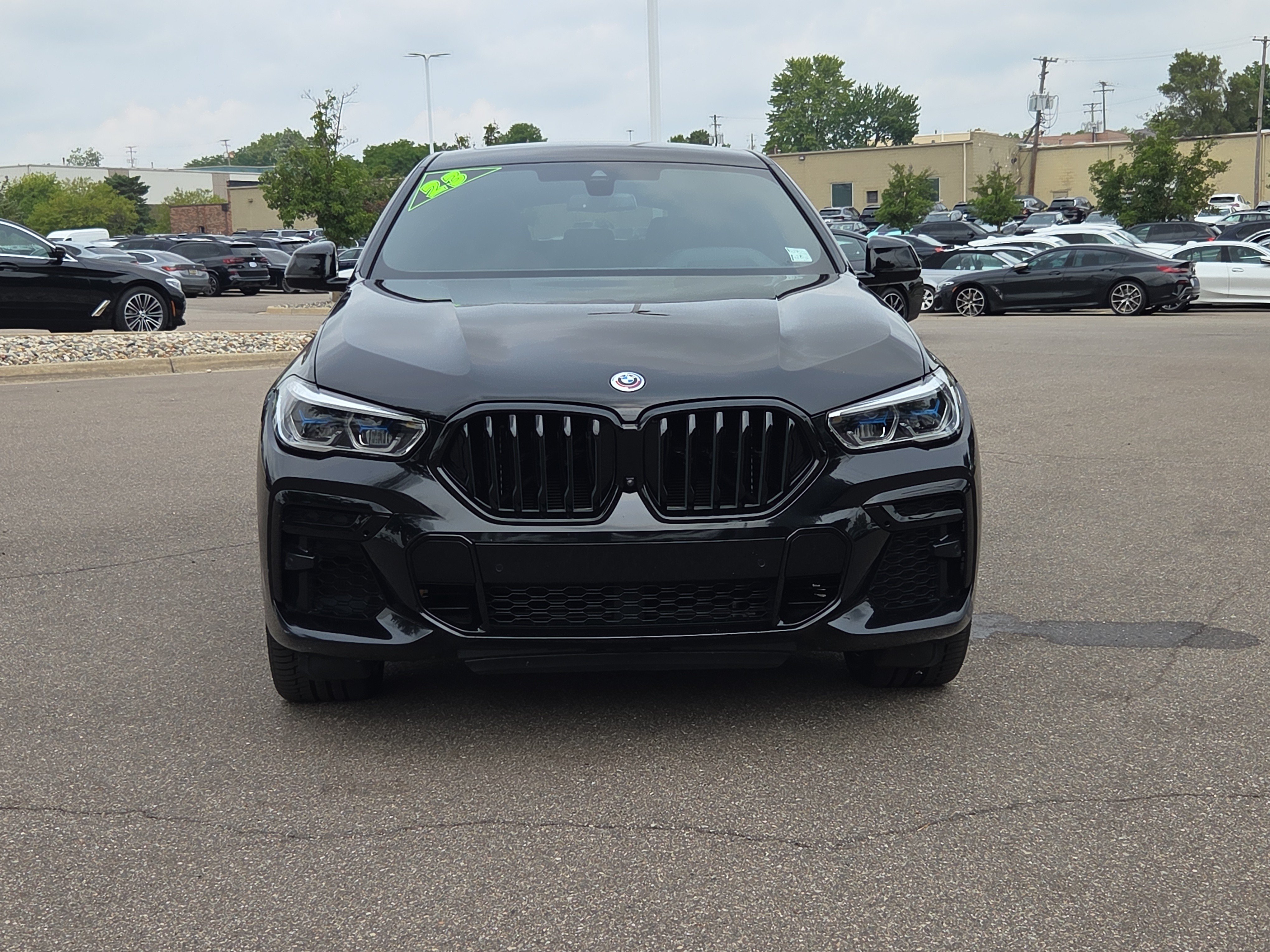 Used 2023 BMW X6 M50i w/ Executive Package AWD/4WD image 8