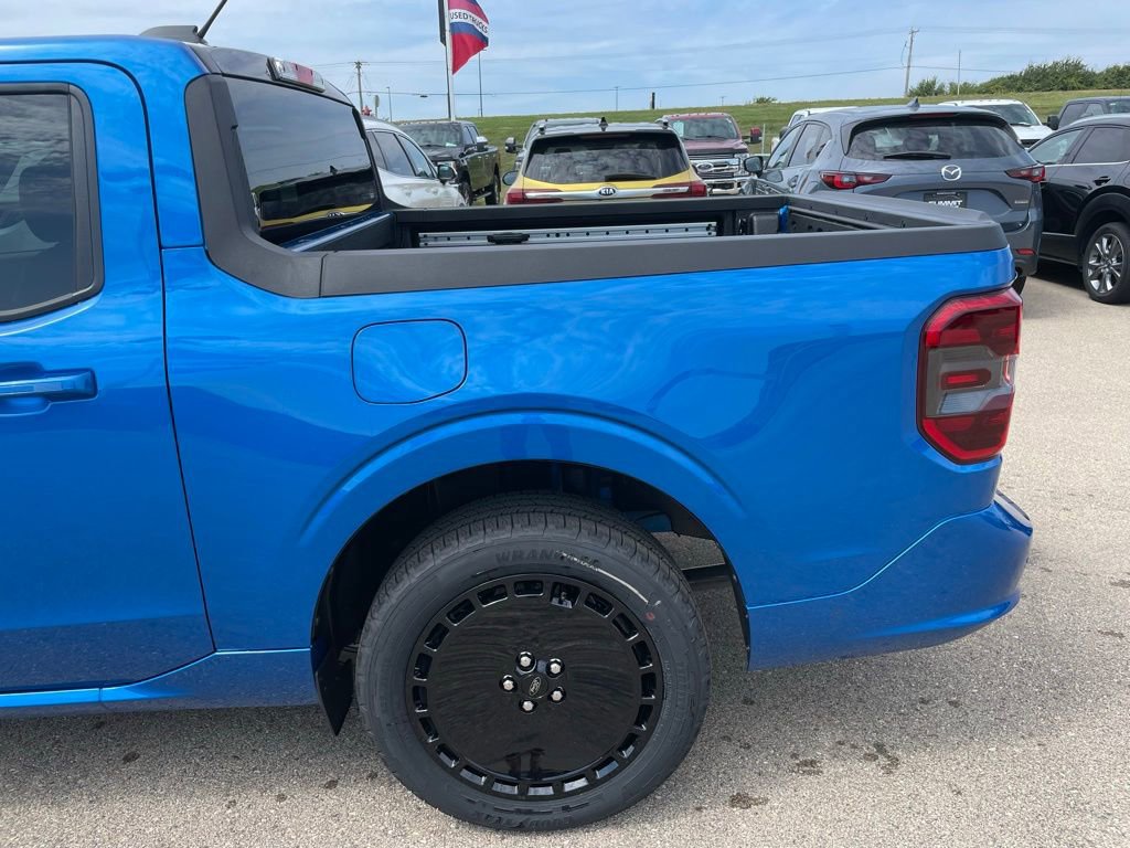 New 2025 Ford Maverick Lobo image 37