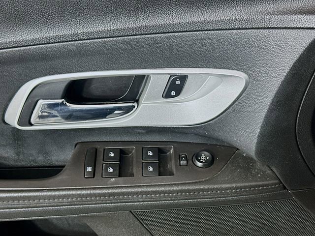 Used 2016 Chevrolet Equinox LS image 17
