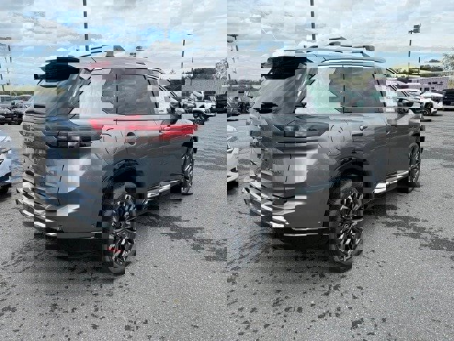 New 2026 Nissan Rogue Platinum w/ Platinum Premium Package image 5