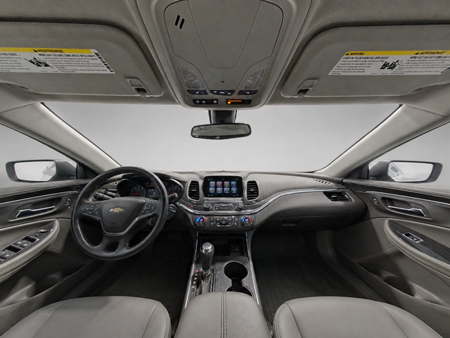 Used 2017 Chevrolet Impala LT FWD image 22