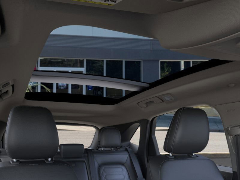 New 2024 Ford Escape Platinum w/ Premium Technology Package image 22