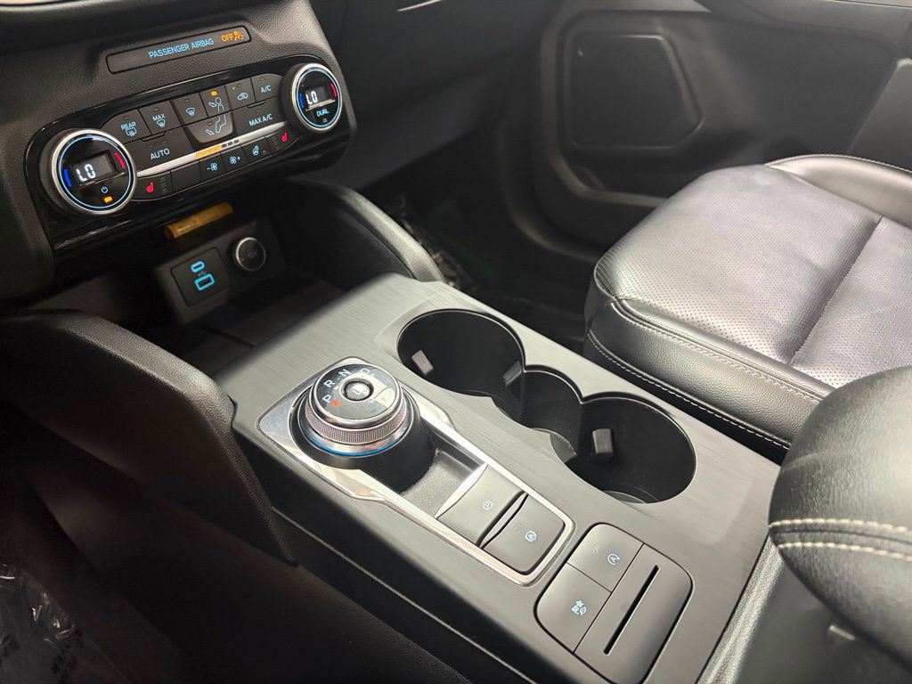 Used 2021 Ford Escape SEL image 21