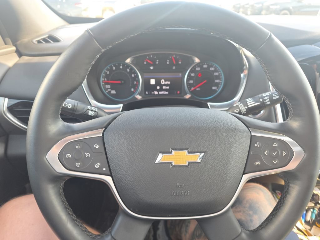 Used 2023 Chevrolet Traverse LT w/ LT Premium Package AWD/4WD image 46