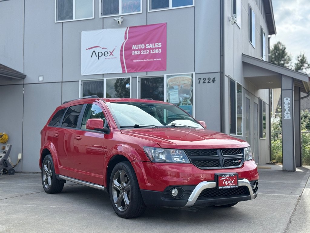 Used 2015 Dodge Journey Crossroad w/ Flexible Seating Group