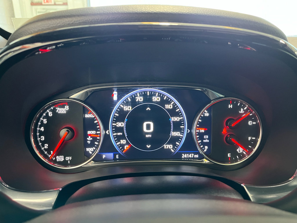 Used 2023 Chevrolet Traverse Premier w/ Redline Edition image 18